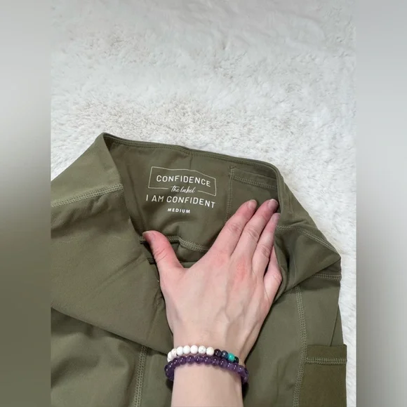 Itworks Confidence label leggings - Picture 7 of 8